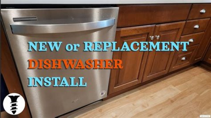 Do dishwashers get tipped out?