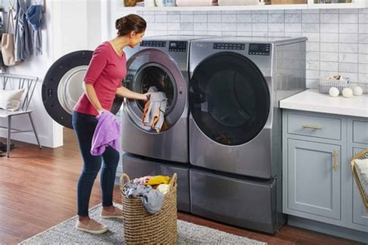 How do you get mold out of a front loading washing machine?