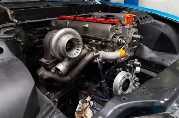 What are the signs of turbo failure?