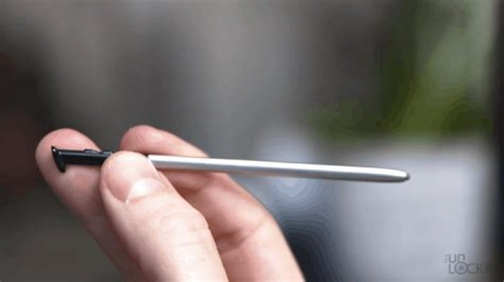What stylus works with all devices?