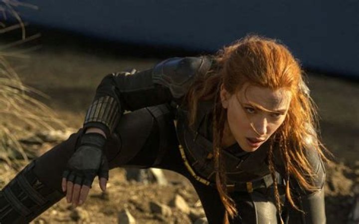 Which little girl is Natasha in Black Widow?
